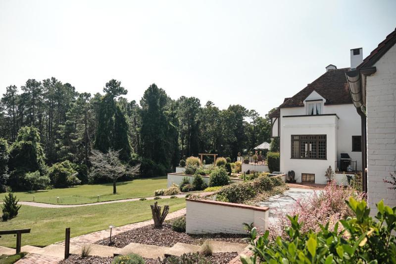 לינה וארוחת בוקר סאות'רן פיינס Duncraig Manor מראה חיצוני תמונה