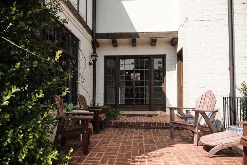 לינה וארוחת בוקר סאות'רן פיינס Duncraig Manor מראה חיצוני תמונה
